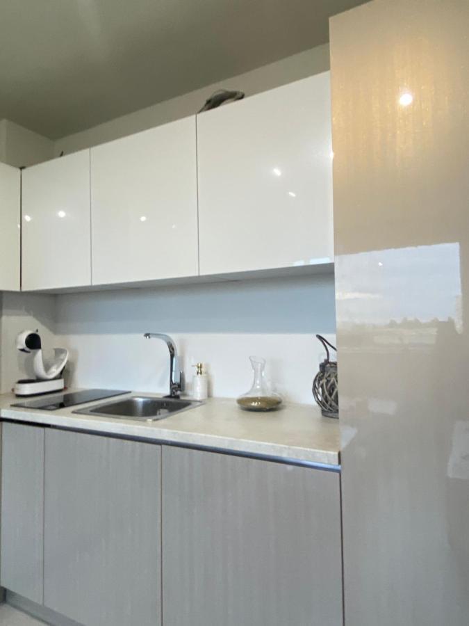 Brand New And Modern Apartment Directly Next To The Metro Station Sofia Exteriör bild